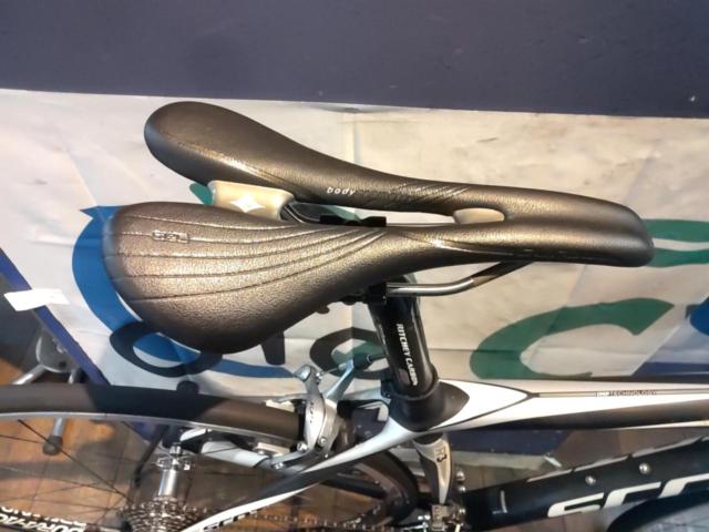 SCOTT ADDICT R3 2011年モデル 700×24C 2×10S カーボンロードバイク ブラック 参考サイズ165-175