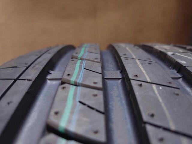 WedsSport
SPORT
SA-60M
+
KENDA
KR 203