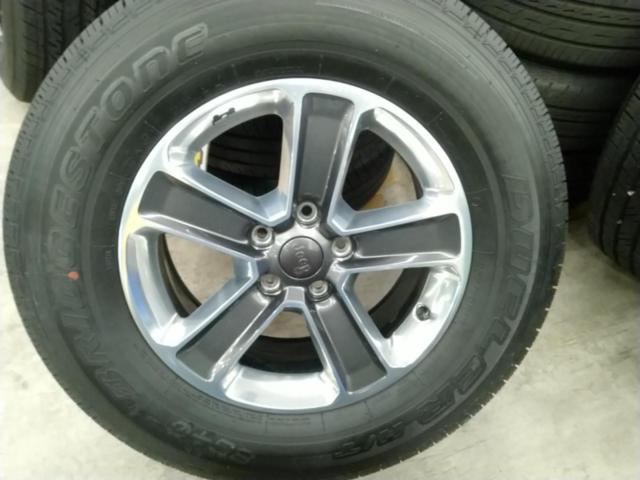 Jeep ラングラー JK アンリミテッド サハラ純正ホイール+BRIDGESTONE 