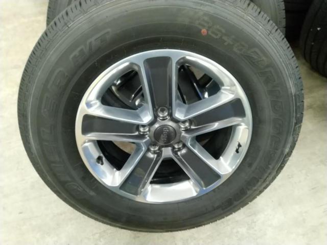 Jeep ラングラー JK アンリミテッド サハラ純正ホイール+BRIDGESTONE 