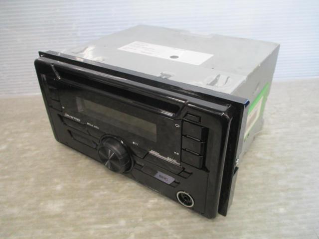 DAIHATSU genuine
Made KENWOOD
CK-W70D
CD tuner
