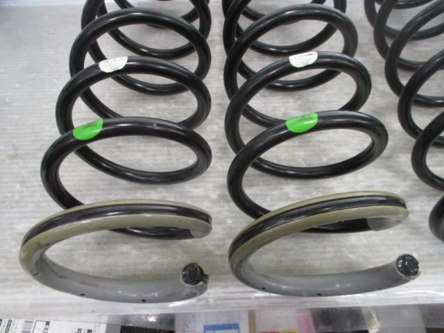 スズキ純正(SUZUKI)JB74W/シエラ 純正サスペンション 4/4