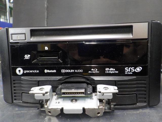 Panasonic CN-F1XD 9V型ワイドフローティングナビ | やや傷や汚れあり 
