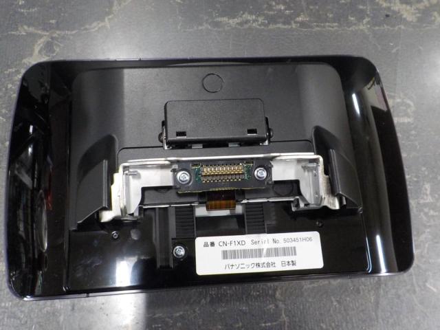 Panasonic CN-F1XD 9V型ワイドフローティングナビ | やや傷や汚れあり 