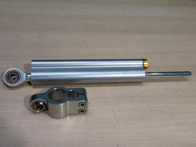 Steering damper
General purpose
OHLINS (Orleans)
