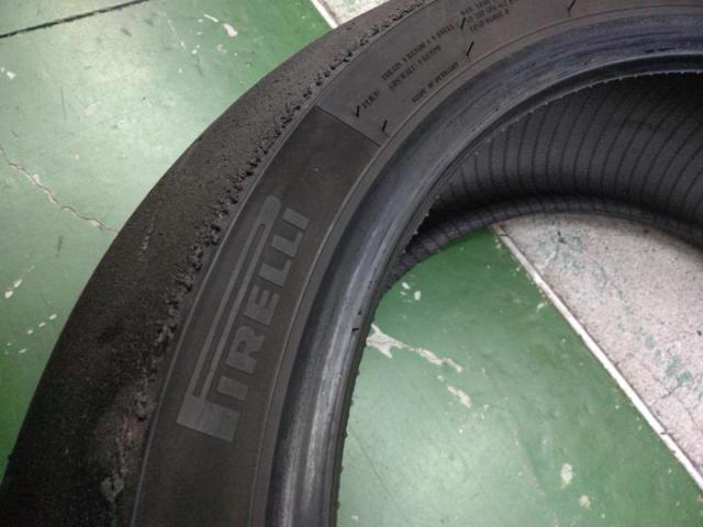 △値下げしました!PIRELLI DIABLO SUPERCORSA SC