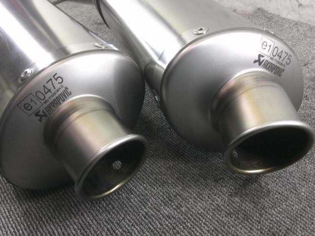 YZF-R1(’04) 5VY前期 AKRAPOVIC  スリップオンチタンマフラー/サイレンサー アクラポビッチ