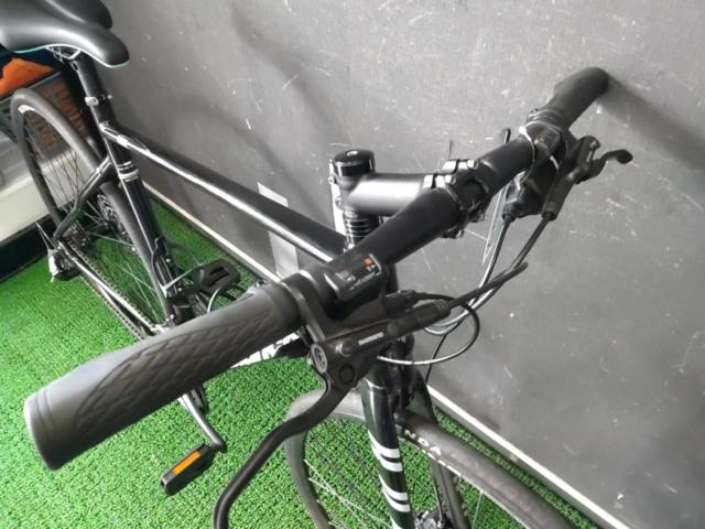 BIANCHI ROMA3DISC 2022年モデル 700x28c 3x8s アルミクロスバイク ブラック サイズ54cm 身長目安175cm前後