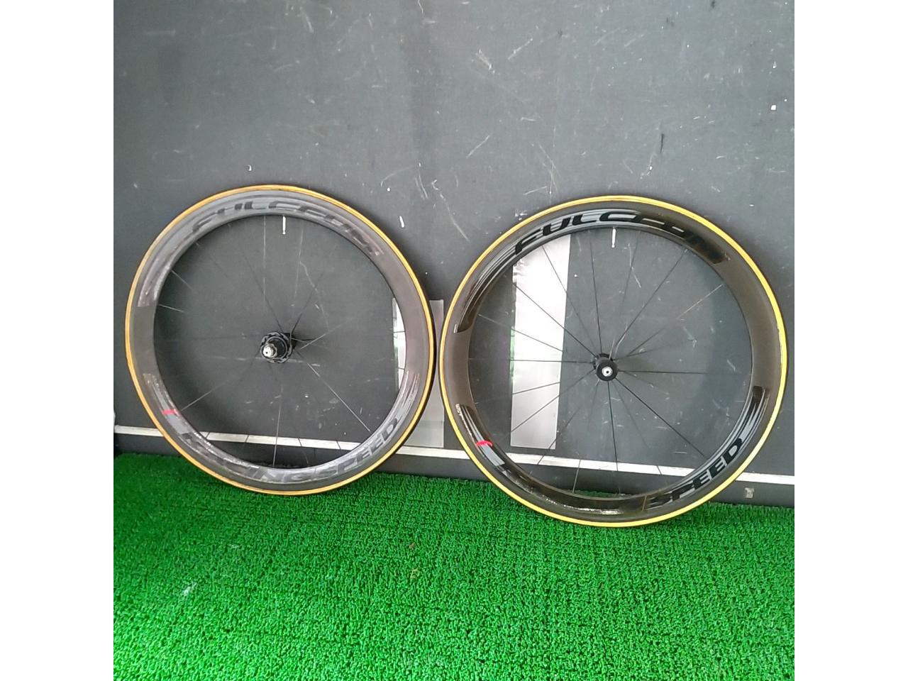 FULCRUM Racing Speed カーボンチューブラーホイール前後セット 
