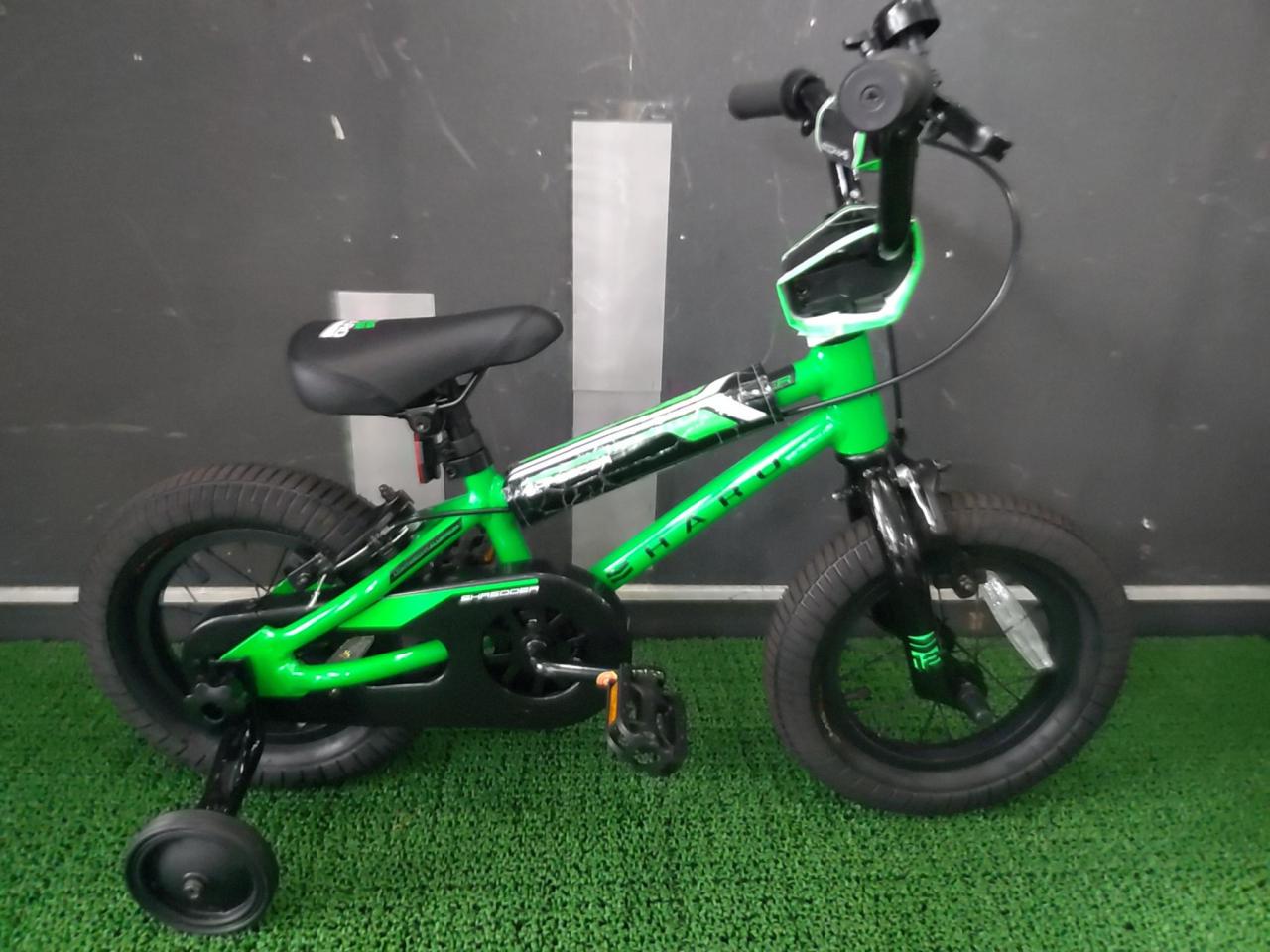 HARO SHREDDER 12 12インチシングルギアキッズサイクル グリーン 