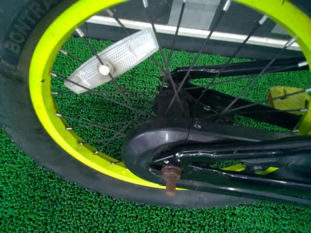 TREK PRECALIBER 16 2020年モデル 16インチキッズサイクル ブラック×イエロー ※後輪摩耗 グリップ破れ ハンドル色褪せ 後コースターブレーキ 前ブレーキなし