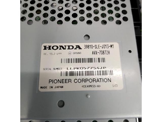 HONDA 純正ナビゲーションモニター【オデッセイ/RB3】