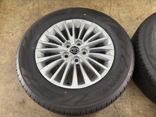 トヨタ アルファード/40系 純正ホイール + YOKOHAMA ADVAN V03 