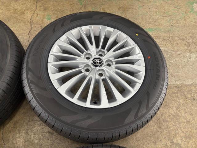 トヨタ アルファード/40系 純正ホイール + YOKOHAMA ADVAN V03 