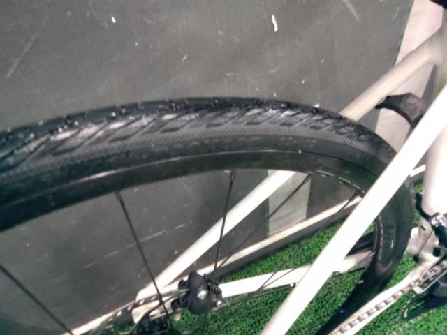 TREK DOMANE AL4 2023年モデル 700x32c Tiagra組 2x10s アルミロードバイク サイズ:49 ホワイト 適正身長:156-162cm
