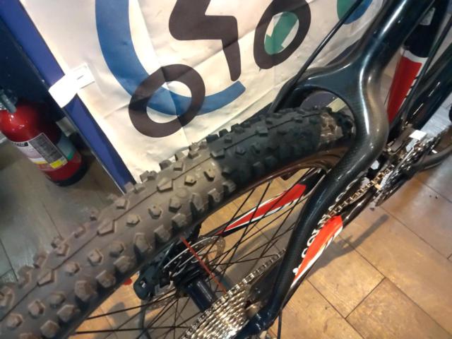 1大特価 Ferrari COLNAGO CX50 26×2.10インチ 3×9S DEORE/LXmix アルミ・カーボンバックMTB サイズ:M レッド