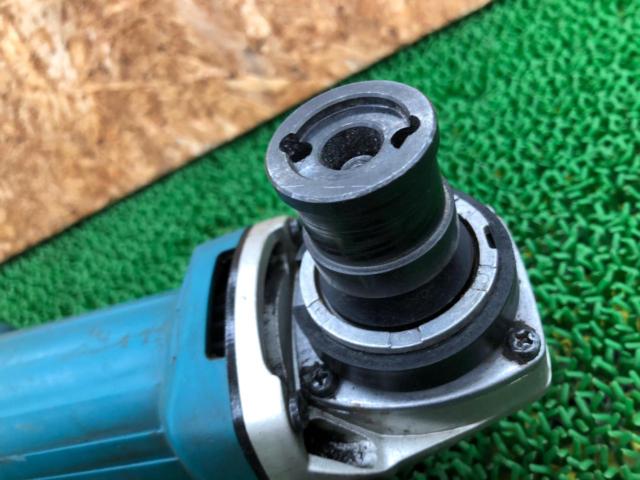 makita 100mmディスクグラインダ 9533BLA