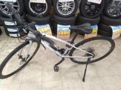 【TREK】TREK FX2 700×35 変速3×8段階