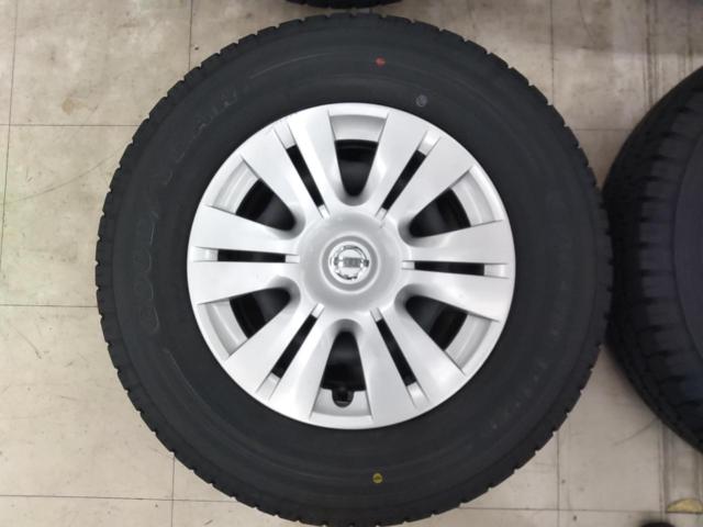 ☆新品タイヤ付き☆NISSAN NV350キャラバン純正ホイール + GOODYEAR 