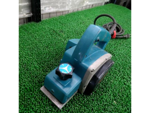 makita(マキタ) 82mm電動カンナ 1900BA