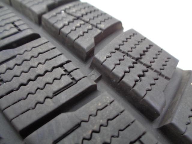 スバル純正(SUBARU)  インプレッサ純正  + PIRELLI(ピレリ) ICE ZERO ASIMMETRICO