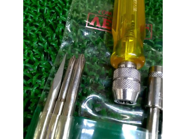 VESSEL LOW VOLTAGE 差し替えドライバーセット