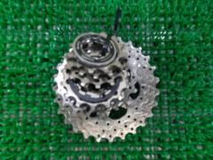 SHIMANO CS-5700 12-28T 10Sスプロケット