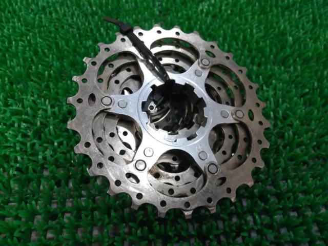 SHIMANO CS-5700 12-28T 10Sスプロケット