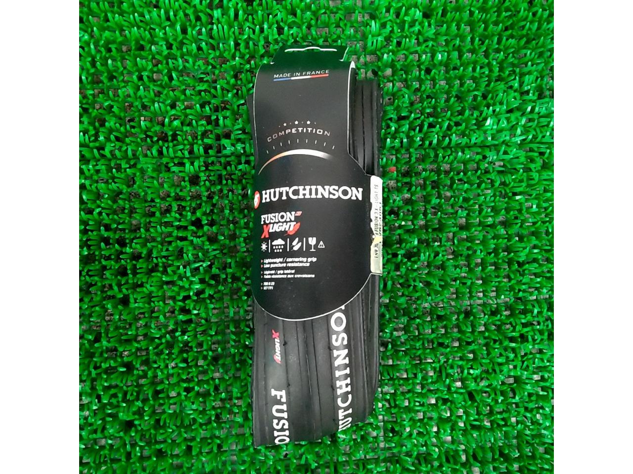 HUTCHINSON フュージョン3 X-LIGHT 700×23 タイヤ1本 | チューブド 