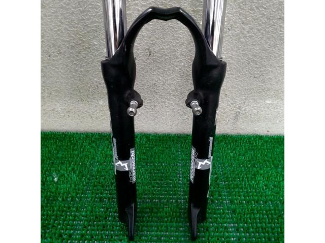 ワケアリ プリロードダイヤル削れ大 コラム長198mm/エンド幅100mm/27.5インチMARZOCCHI MZ COMP サスペンションフォーク