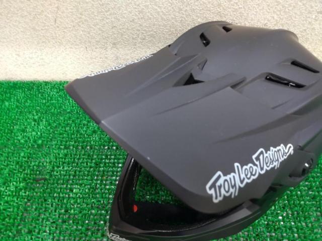 【サイズXL】TroyLeeDesigns D4 POLYACRYLITE MIPS ヘルメット ブラック