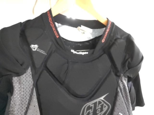 【サイズL】Troy Lee Designs Ups 7850 半袖プロテクタージャージ サイズLARGE