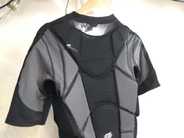 【サイズL】Troy Lee Designs Ups 7850 半袖プロテクタージャージ サイズLARGE