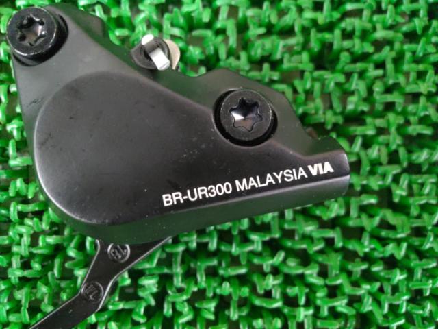 SHIMANO BR-UR300 BL-MT200 前後ブレーキキャリパー&レバーセット