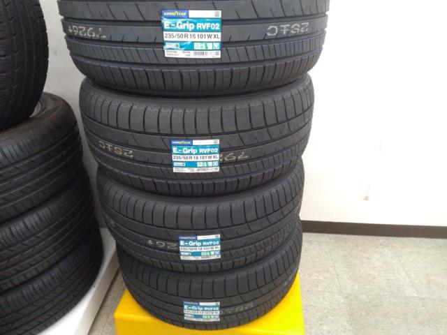 GOODYEAR(グッドイヤー) EfficientGrip RVF02【新品タイヤ4本セット 
