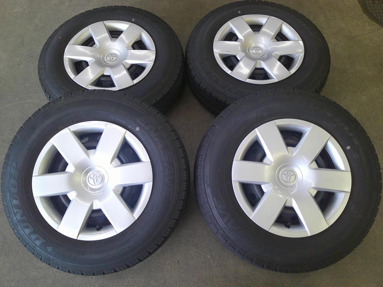 トヨタ純正(TOYOTA) 200系ハイエースDX 純正スチールホイール + DUNLOP 