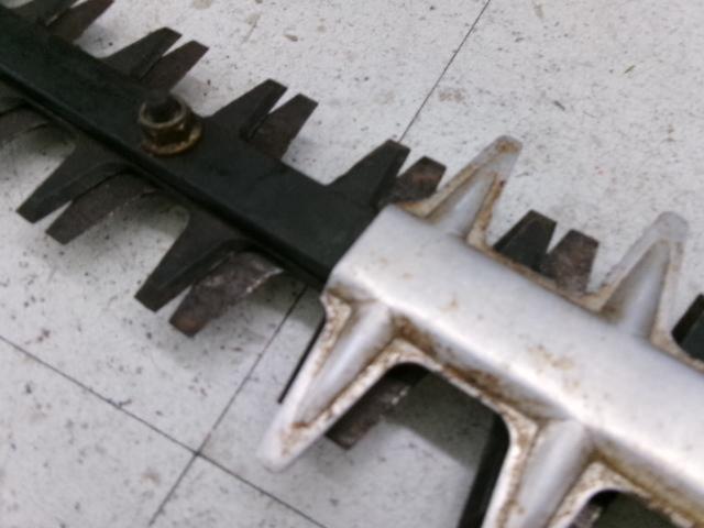 日立工機 CH22EBP 650mmエンジンヘッジトリマ