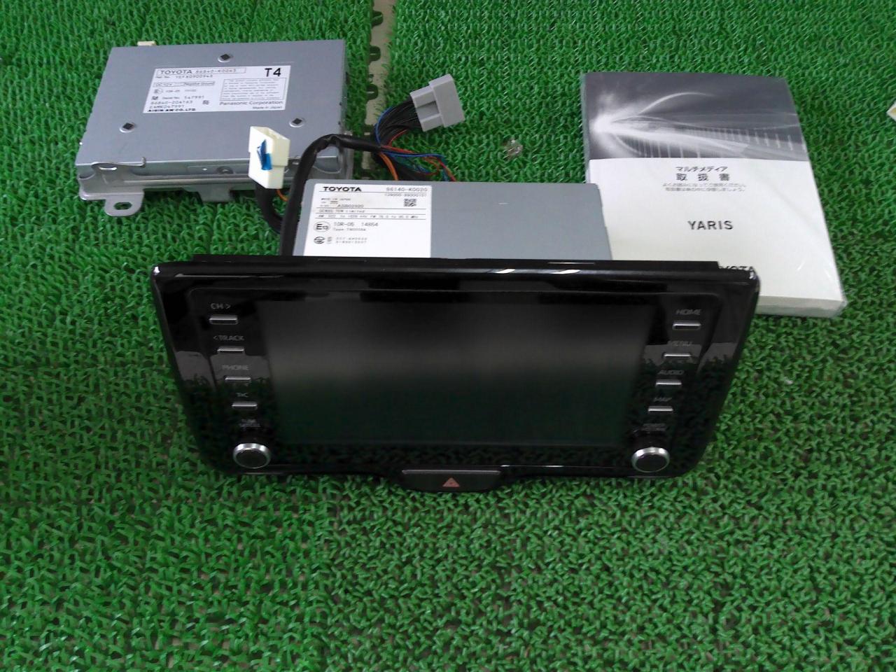 Toyota Genuine Display Audio 86140-K0020 □ Yaris | Bad condition 
