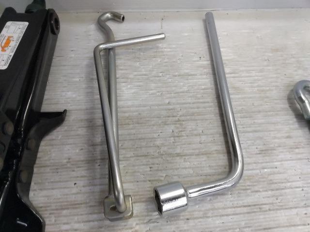 【WG】TOYOTA 純正車載工具