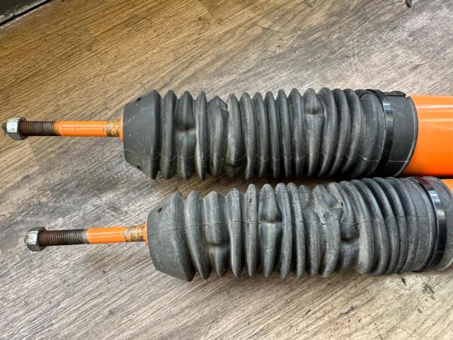 UIvehicle
Comfort shock absorber
14 stage