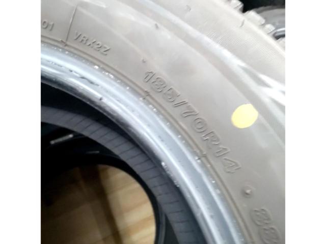 ☆激安4本セット☆【BRIDGESTONE】BLIZZAK VRX2 | やや傷や汚れあり 
