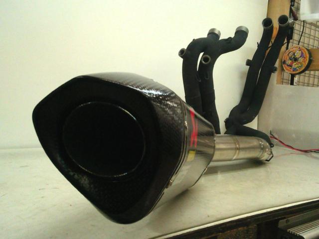aprilia純正OP AKRAPOVIC (アクラポビッチ)レーシングフルエキゾースト【Tuono V4 1100 Factory】