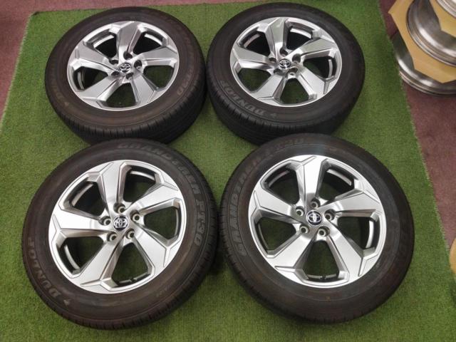 希少!] トヨタ RAV4/50系 Gグレード 前期 純正 + DUNLOP GRANDTREK 