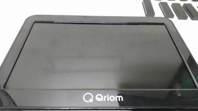 Qriom CPD-M101(B) 10.1インチ ヘッドレストモニター/DVDプレーヤー