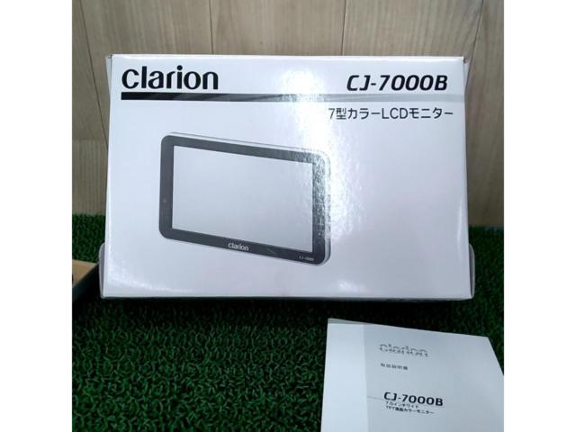 ☆未使用品☆ Clarion(クラリオン) CJ-7000B 車載用7型カラーLCD 