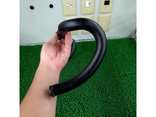 SPECIALIZED 型番不明 Φ31.8mm 芯幅420mm アルミドロップハンドル ブラック