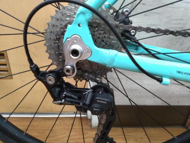 BIANCHI  via nirone7 allroad 2021年モデル 700×32 2×10S アルミフレームグラベルロードバイク チェレステ サイズ:53