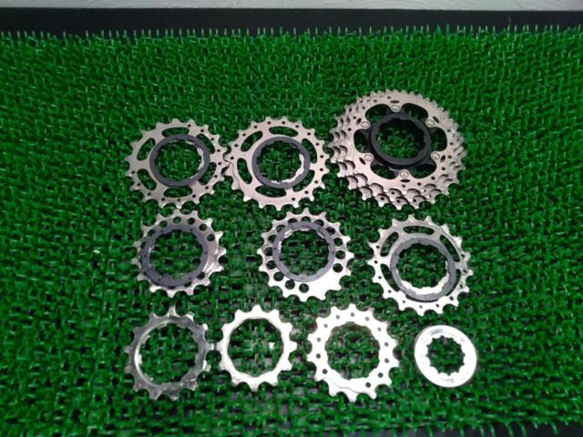 SHIMANO 105 CS-5800 11-25T 11S用カセットスプロケット