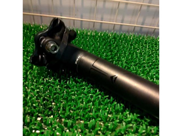 27.2Φ/320mm ※ポストカット有り MERIDA EXPERT シートポスト ブラック