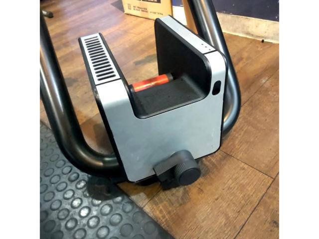 ELITE TUO スマートトレーナー タイヤドライブ